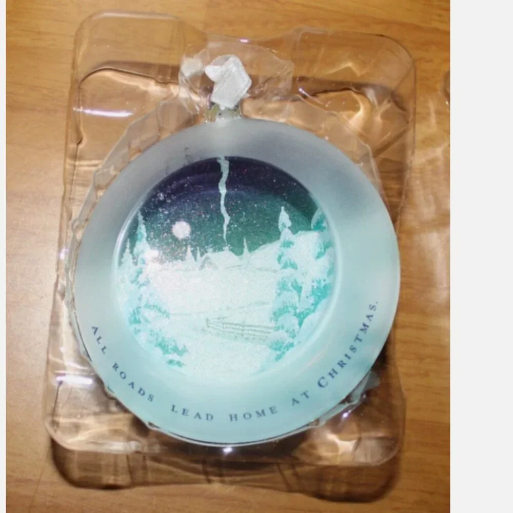 Hallmark Keepsake Ornament 2012 The Road Home All Roads Lead Home at Christmas